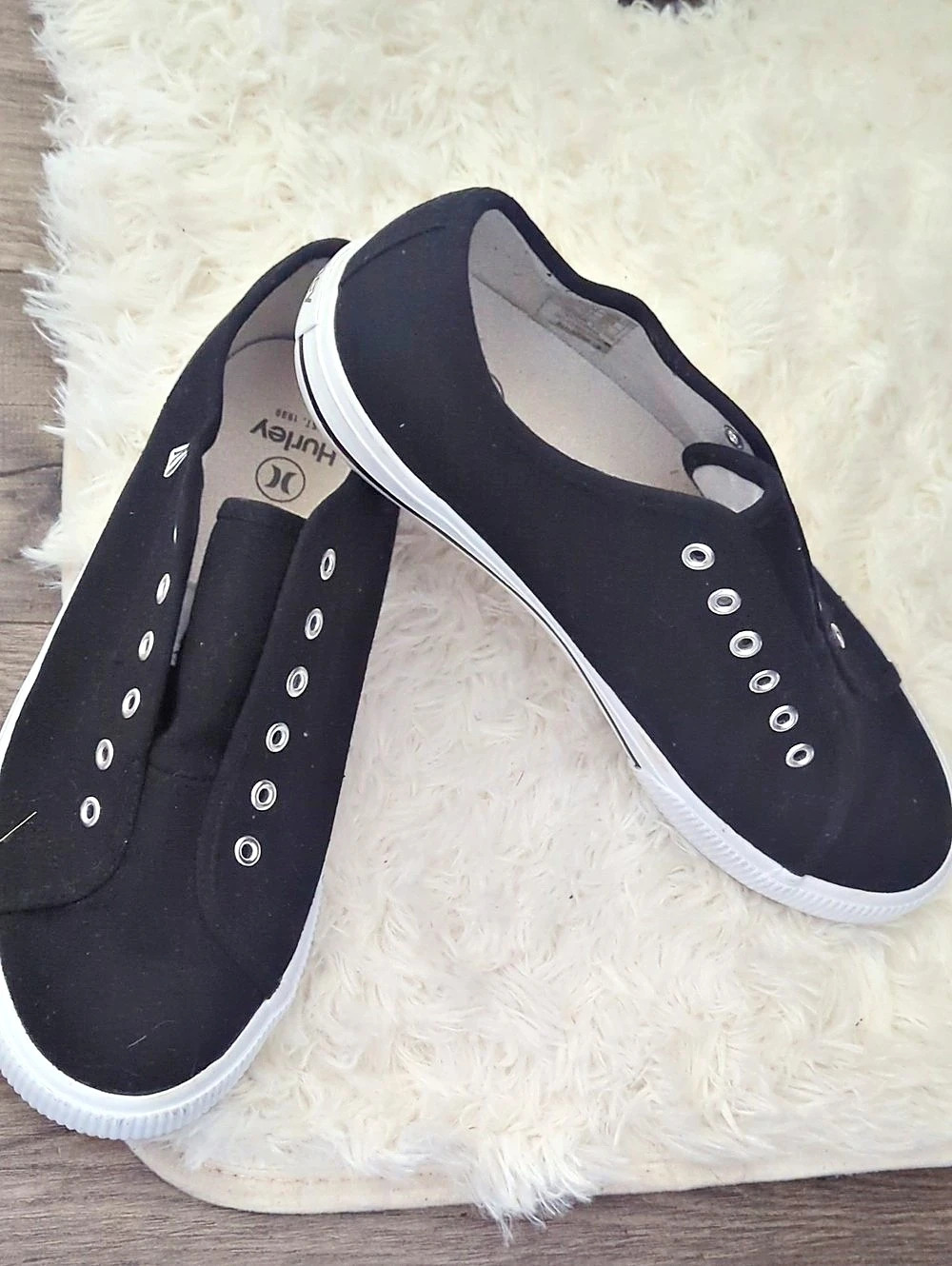Hurley Black & White Casual Sneakers